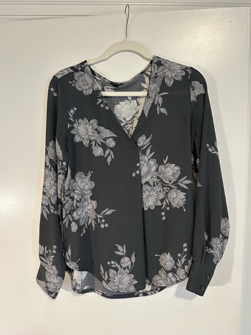 Ann Taylor Black Blouse with Gray Floral Print